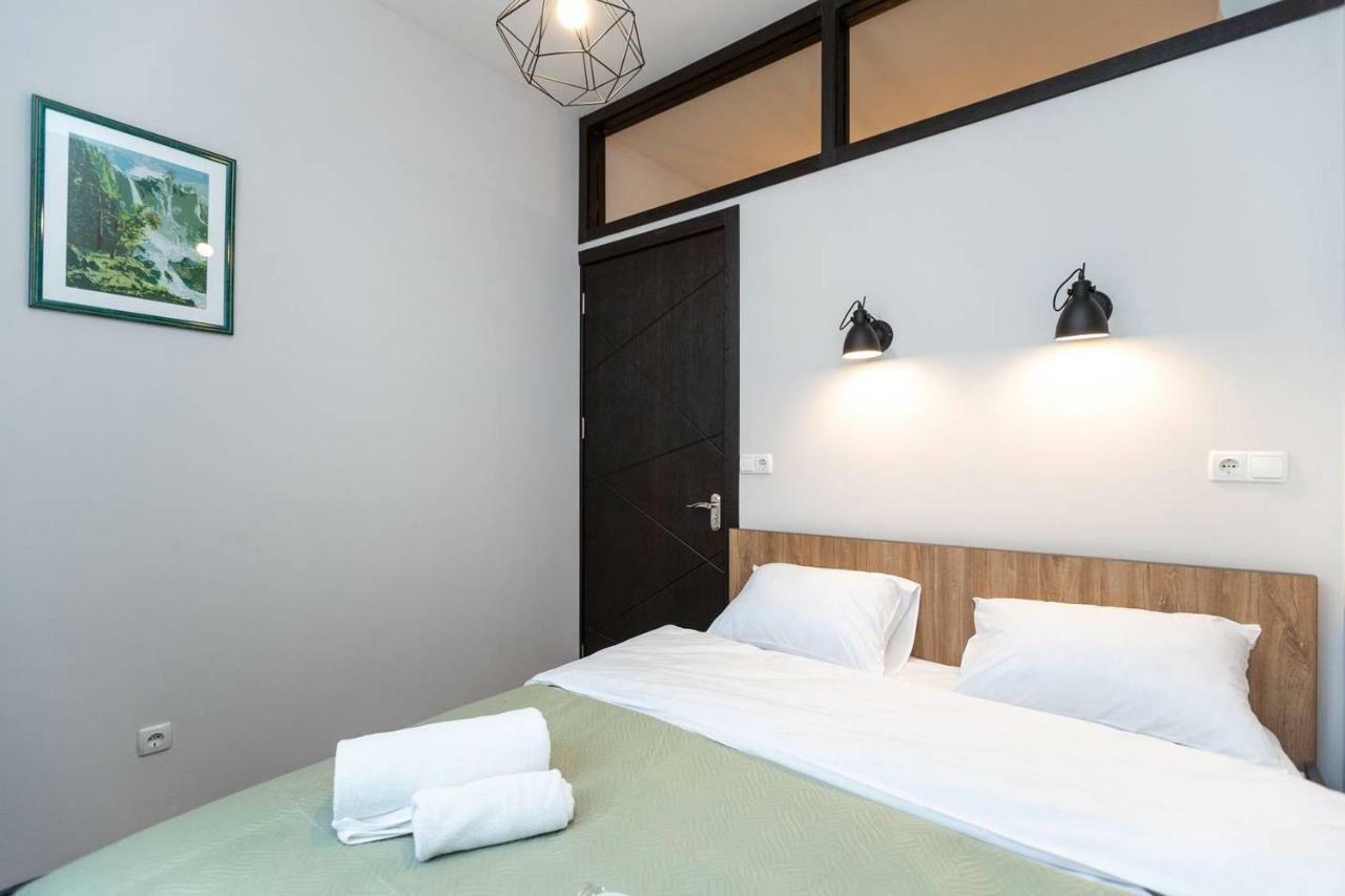 Wehost Cozy Nest Apartamento Tbilisi Exterior foto